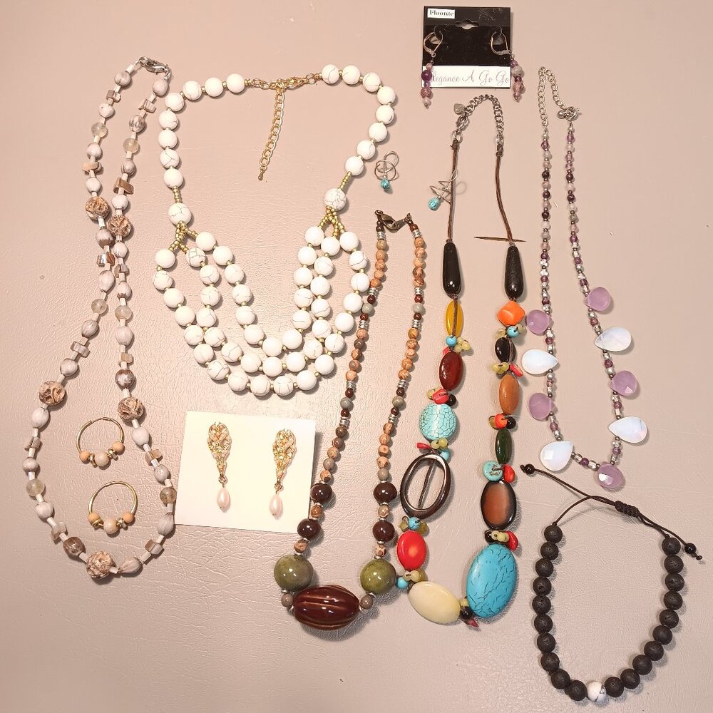 Beads & Stone Beads lot of 10 pieces fashion jewelry